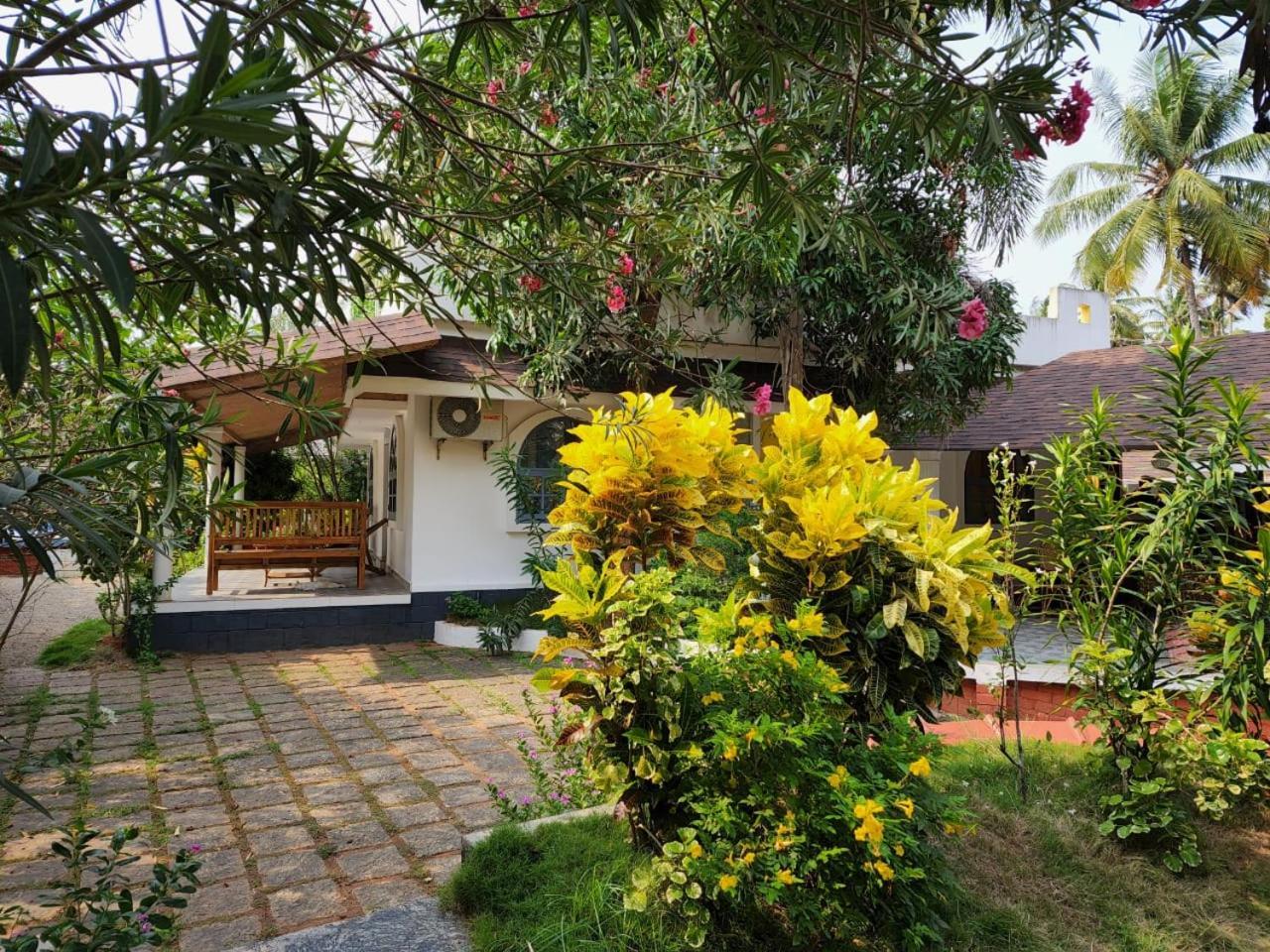 Magnolia Guesthouse Varkala Bagian luar foto