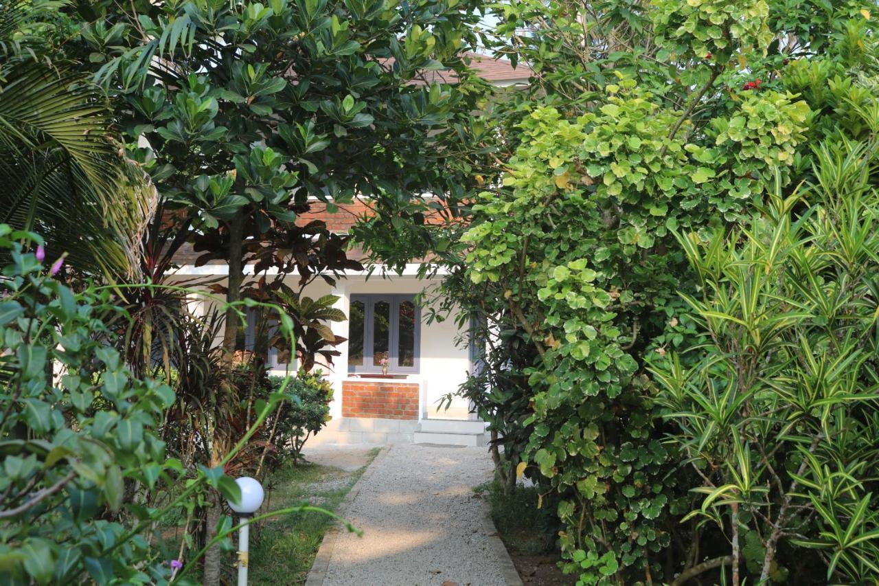 Magnolia Guesthouse Varkala Bagian luar foto