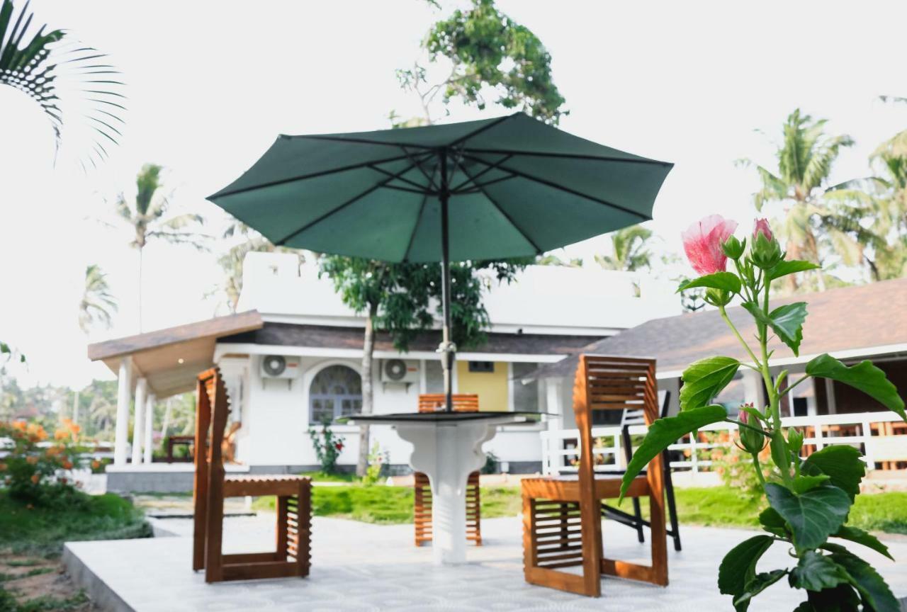 Magnolia Guesthouse Varkala Bagian luar foto